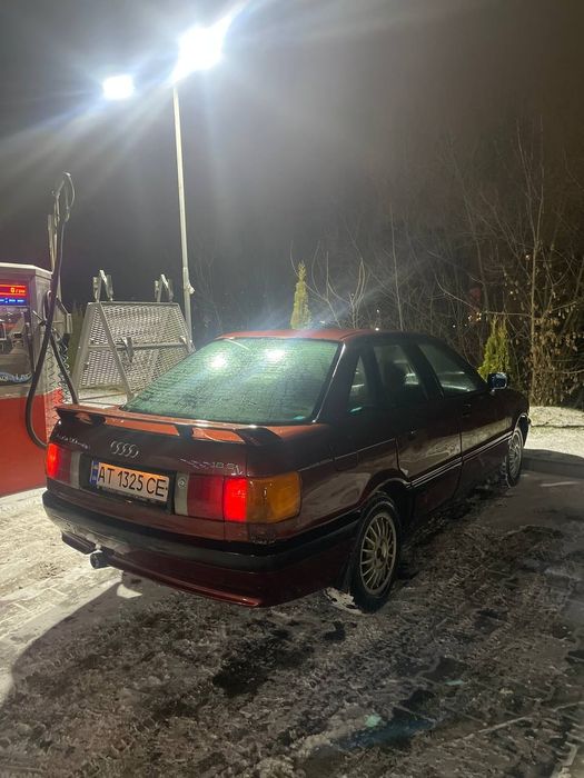 Ауді 80 б3 1.6.    .