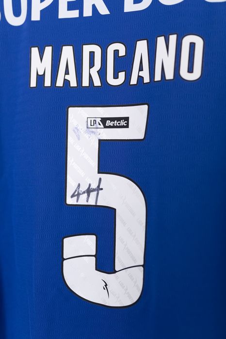 Camisola futebol usada e autografada