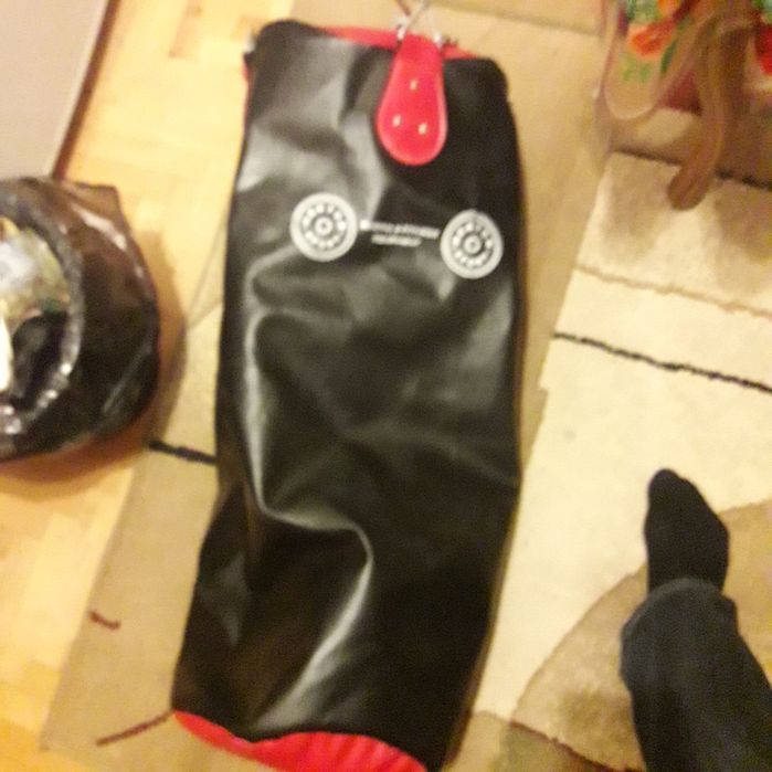 Продається  Боксерська груша