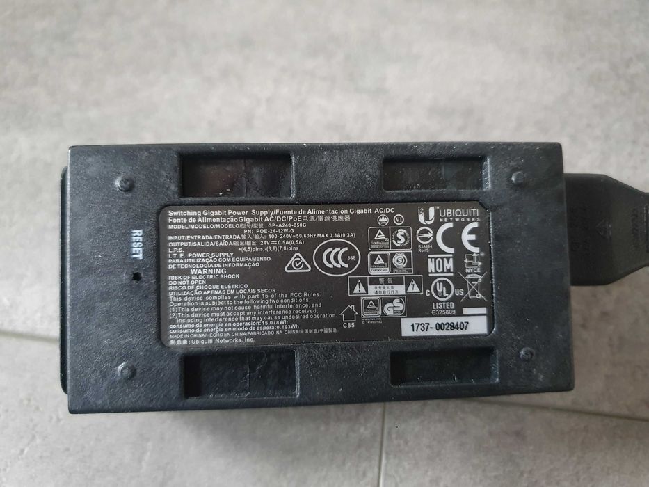 Adapter PoE Ubiquiti POE-24-12W-G czarny