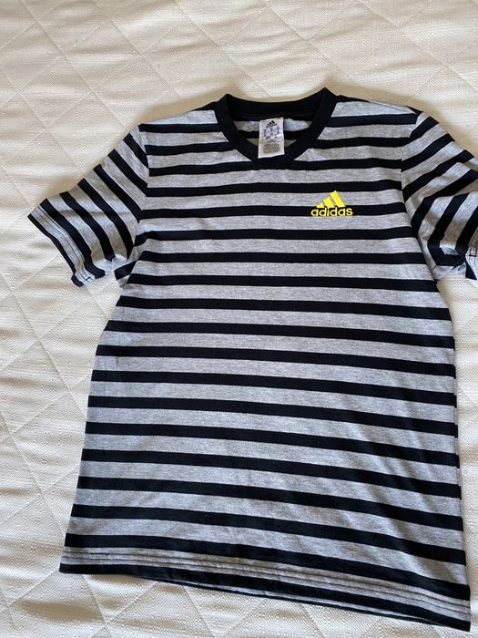 Tshirt adidas às riscas xs