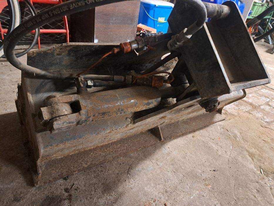 Łyżka skarpówka sterowana MS01