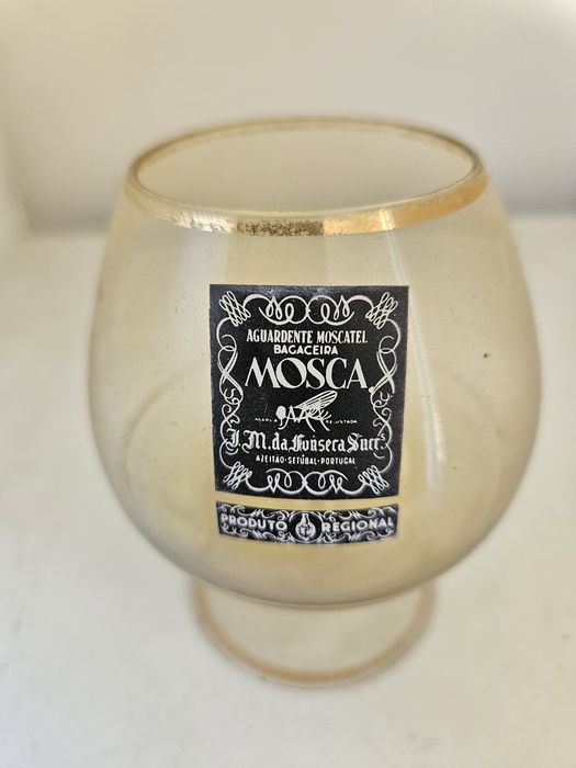 Copos antigos com publicidade