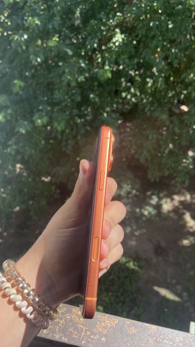 Iphone 17 pro max orange / 256gb / 95% / e-sim