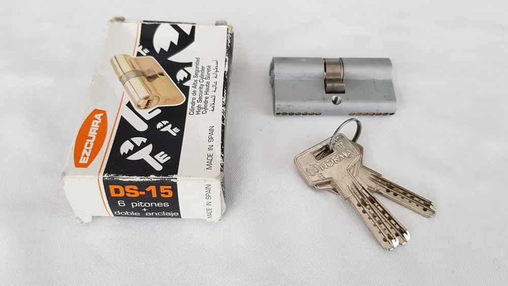 Cilindro da fechadura Ezcurra DS-15 30x30mm Cromo Mate