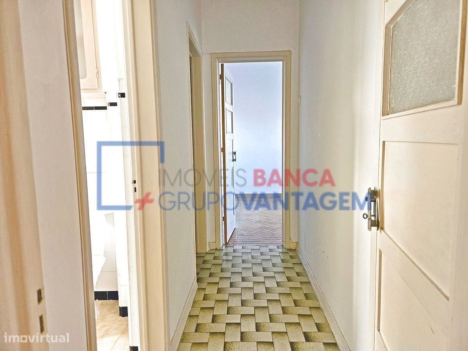 Apartamento T3, 80 m2 Barreiro l Bem Localizado