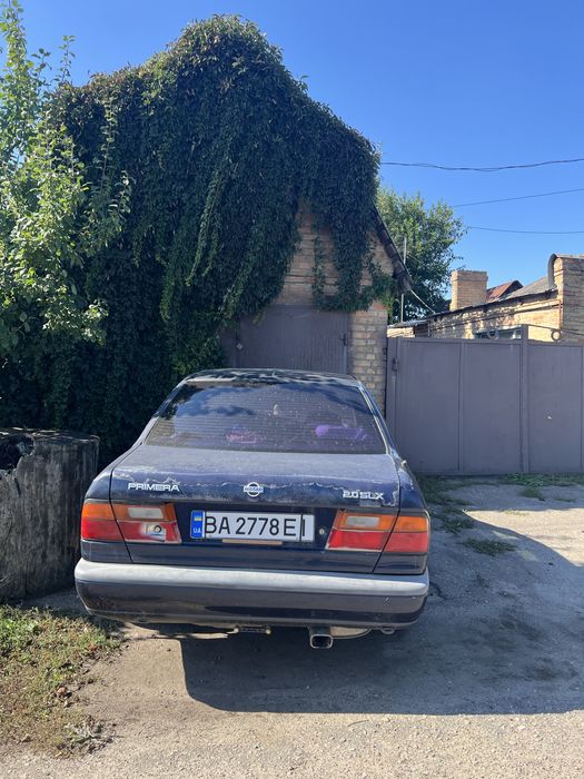 Продаж Ніссан примера