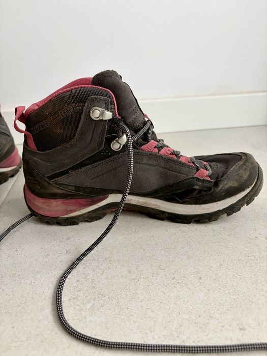 Botas para trilho