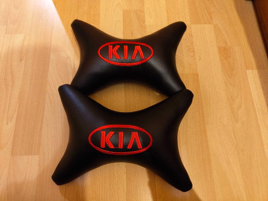 Подушка на підголівники в автомобіль