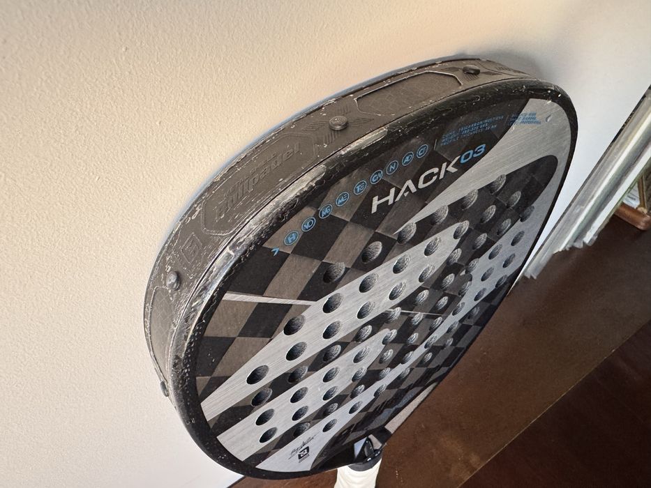Raquete de Padel Bullpadel Hack 03 e Saco Vertex