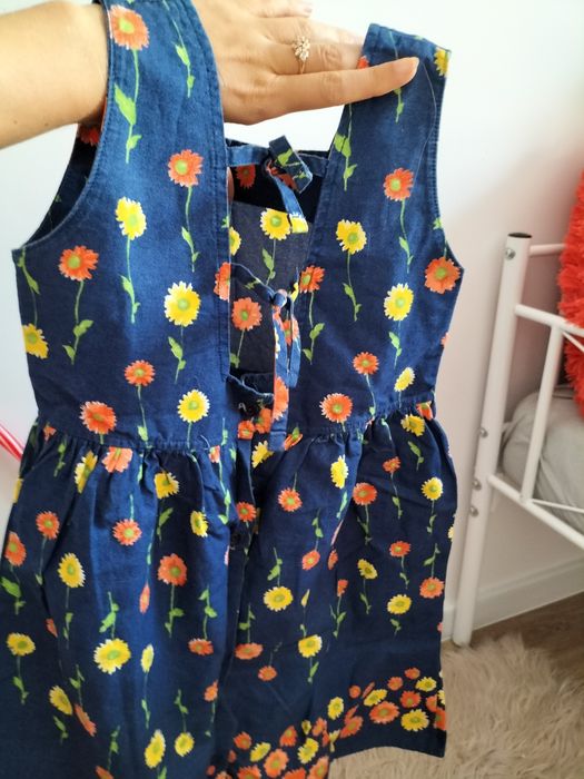 Sukienka letnia dziewczęca Mackays rozmiar 110