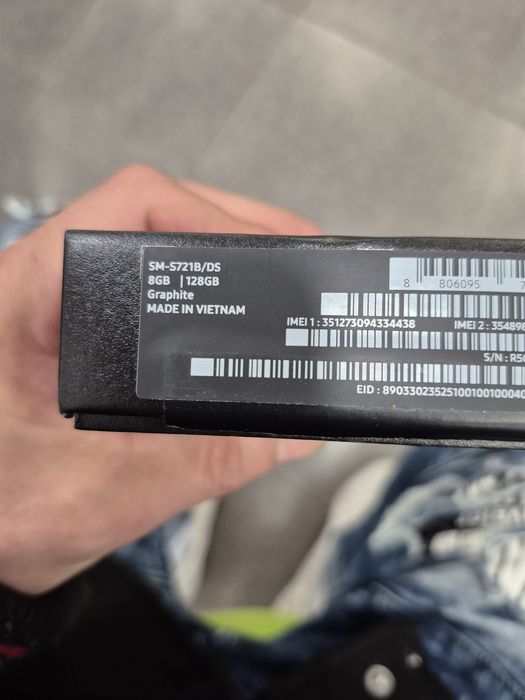 Samsung S24 FE como novo