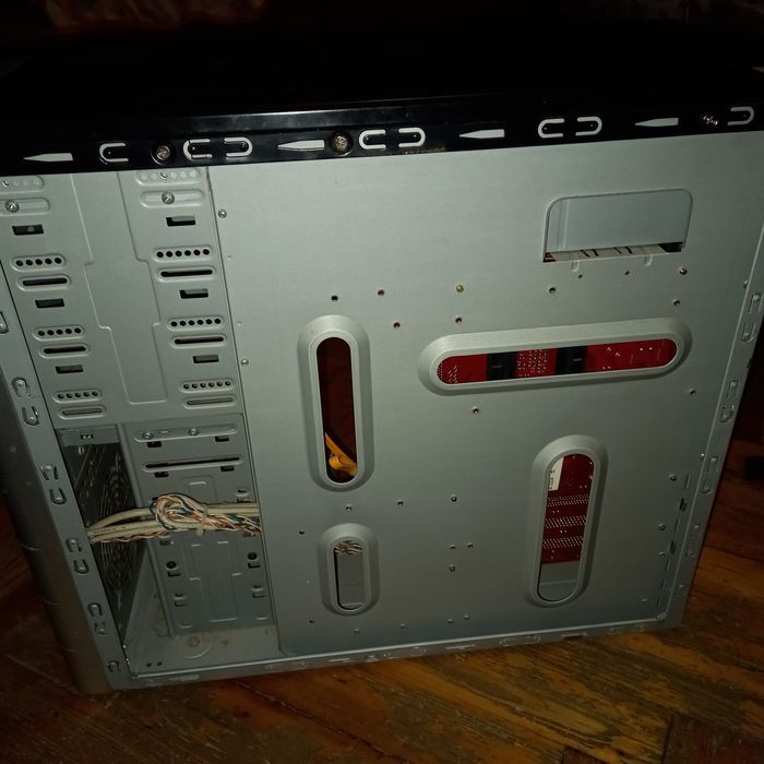 Системный блок AMD Atlon(tm) 64×2 Dual Core Processor 4000+