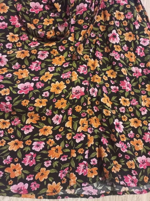 Sukienka w kwiatki r. 38 firma H&M