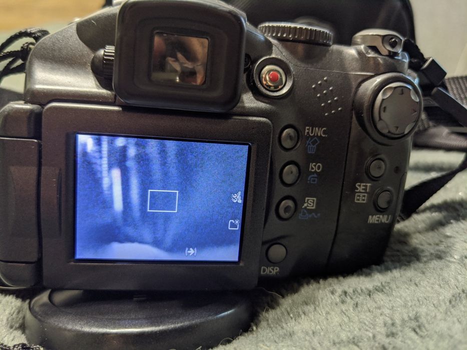 Продам цифровий фотоапарат Canon