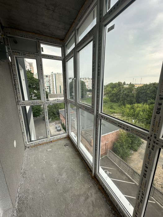 Продам 2 ком ЖК Авиатор