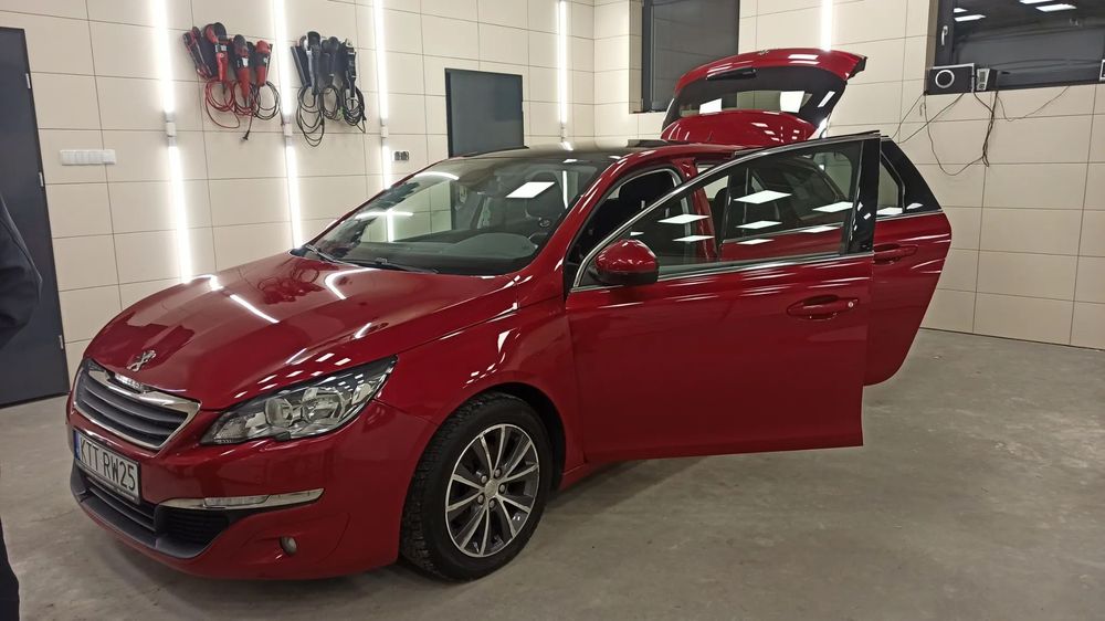 Peugeot 308