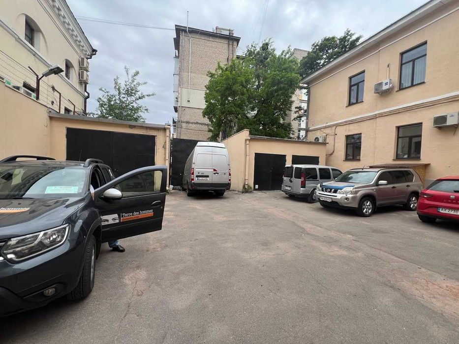 Сдам в оренду офісні приміщення в центрі м.Харків