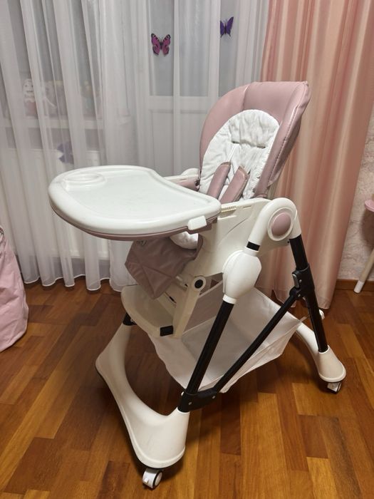 Стільчик для годування Carrello Stella