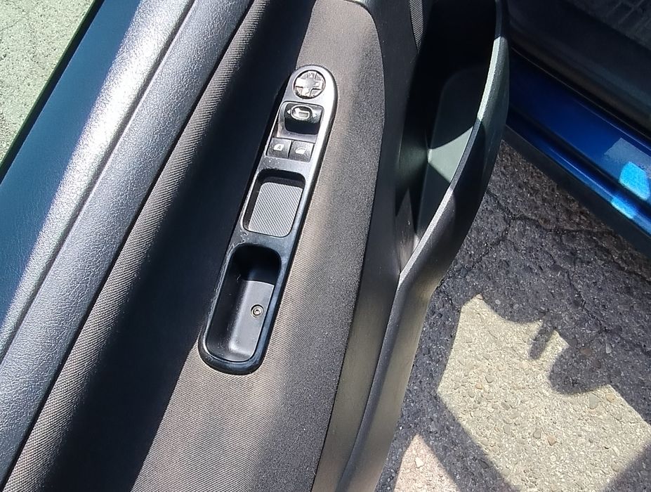 Продається Peugeot 207