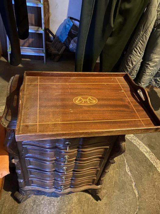 Tabuleiro madera maciça envernizado com laço