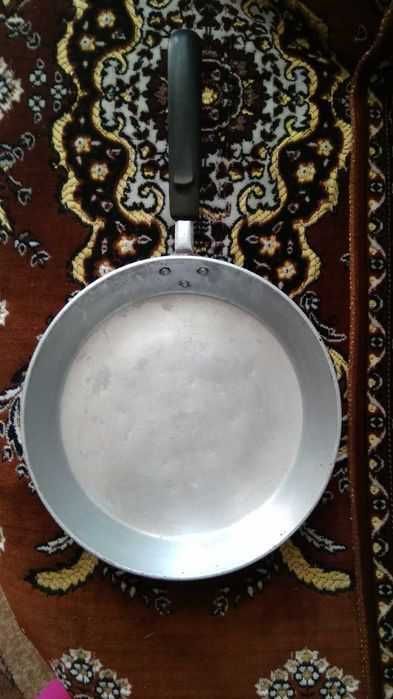 Алюминиевая, чугунная.