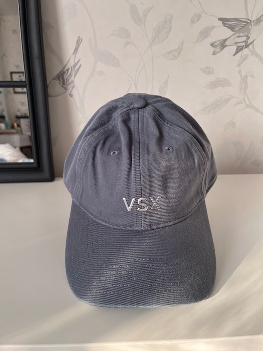 Victoria's secret vsx baseball cap бейсболка жіноча сіра оригінал