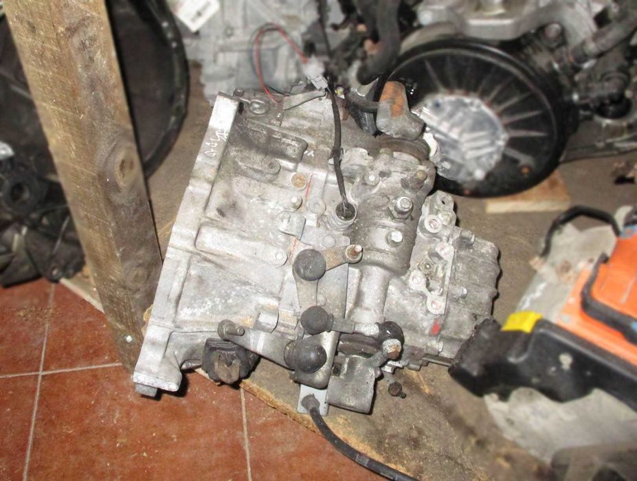 Caixa de velocidades para Toyota Yaris 1.4 D4D (2005) Y603220201