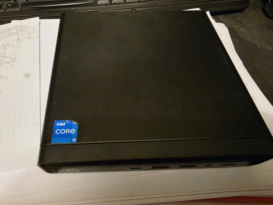HP Elite Mini 800 G9 - Linha Profissional