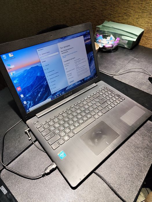 Ноутбук ASUS X553M 15.6" / 8 ГБ ОЗУ / Для навчання та базових задач