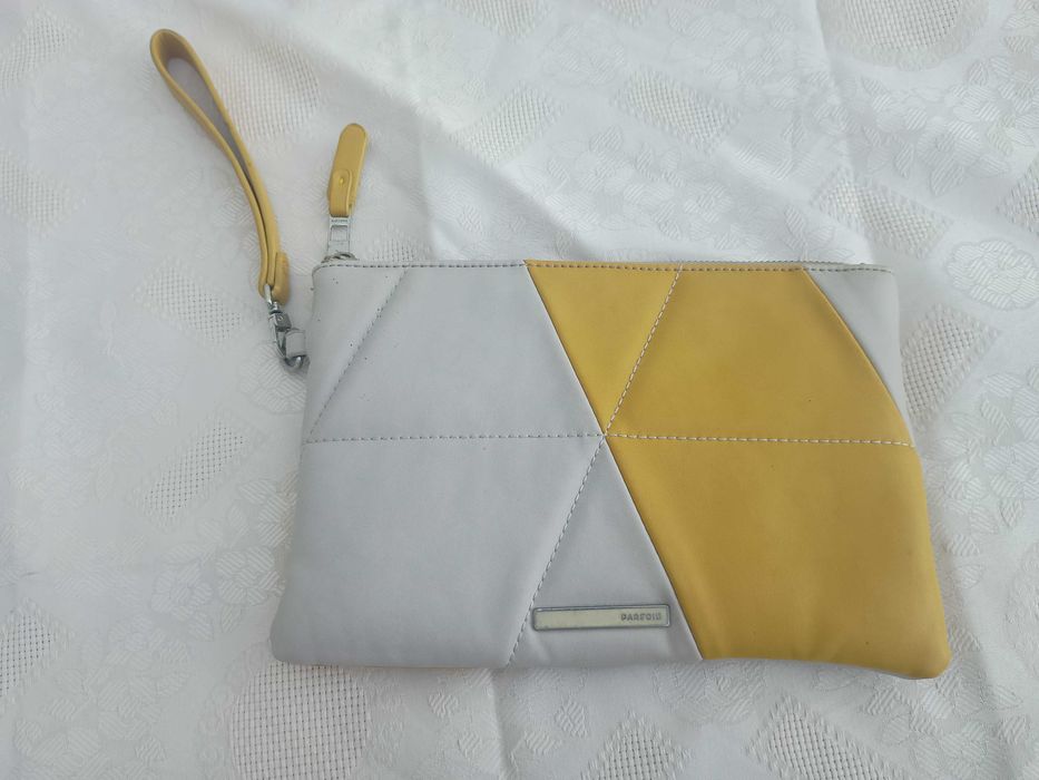 Carteira clutch da PARFOIS