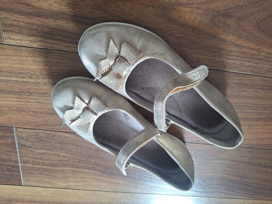 Balerinki dla dziewczynki kornecki r. 32