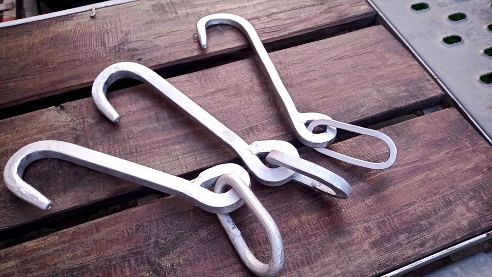 J крюк евакуаторний кований