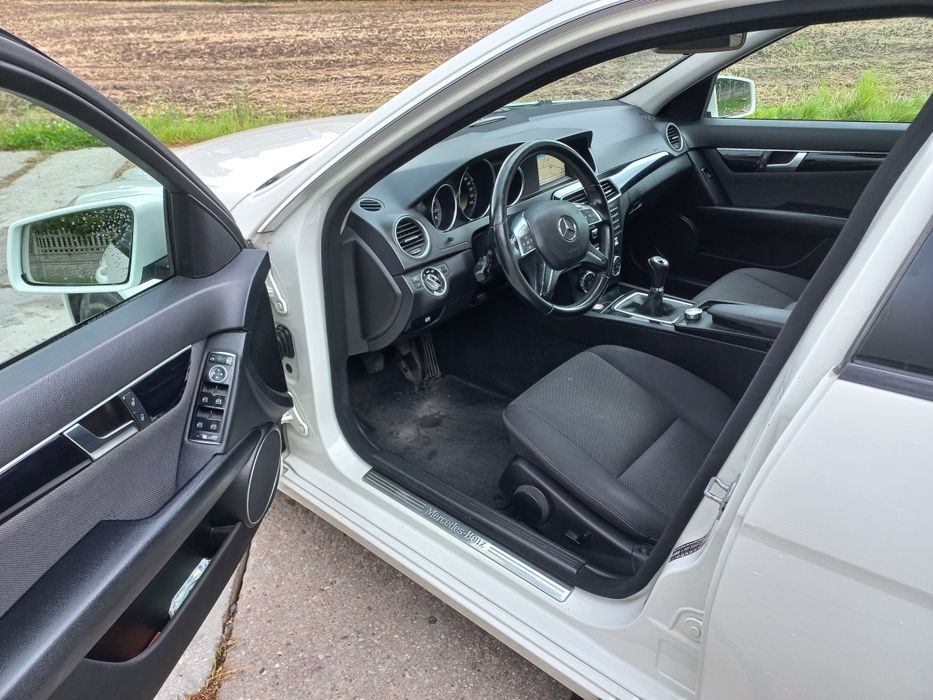Mercedes C - klasa 2.2CDi BlueEFFICIENCY