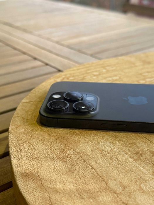 Iphone 15 Pro 128GB *Como Novo*