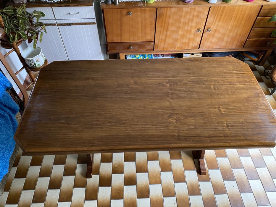 Mesa de sala/ cozinha