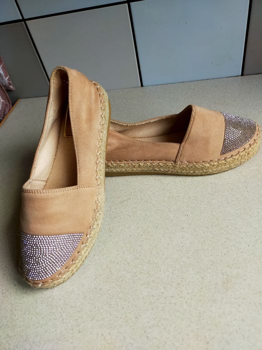 Espadryle DeeZee bezowe 38 wkładka 24 cm