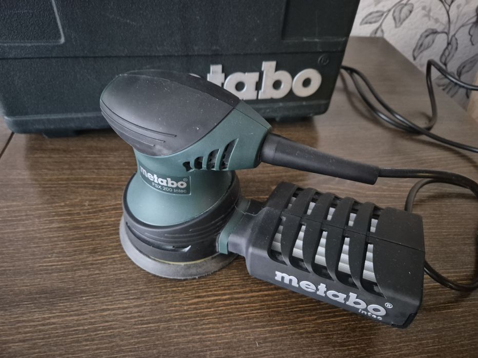 Шліфовальна машина Metabo