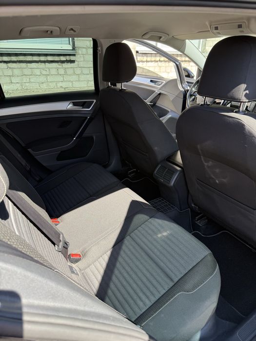 Volkswagen Golf 2014 VIN WVWZZZAUZFP518001 фото оголошення 12 з 17