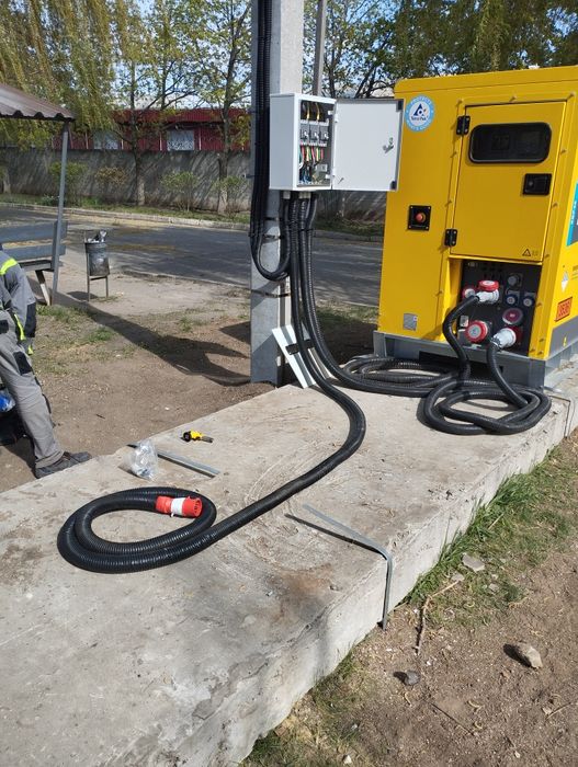 Електрик, електромонтажник.