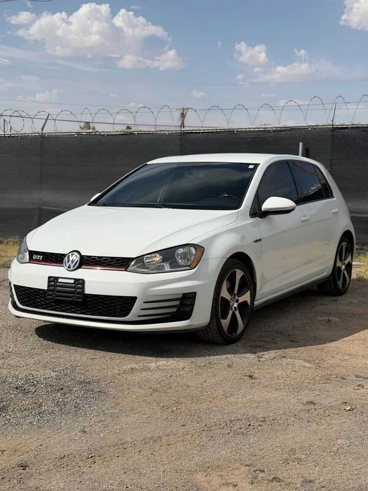 Volkswagen Golf GTI      2016