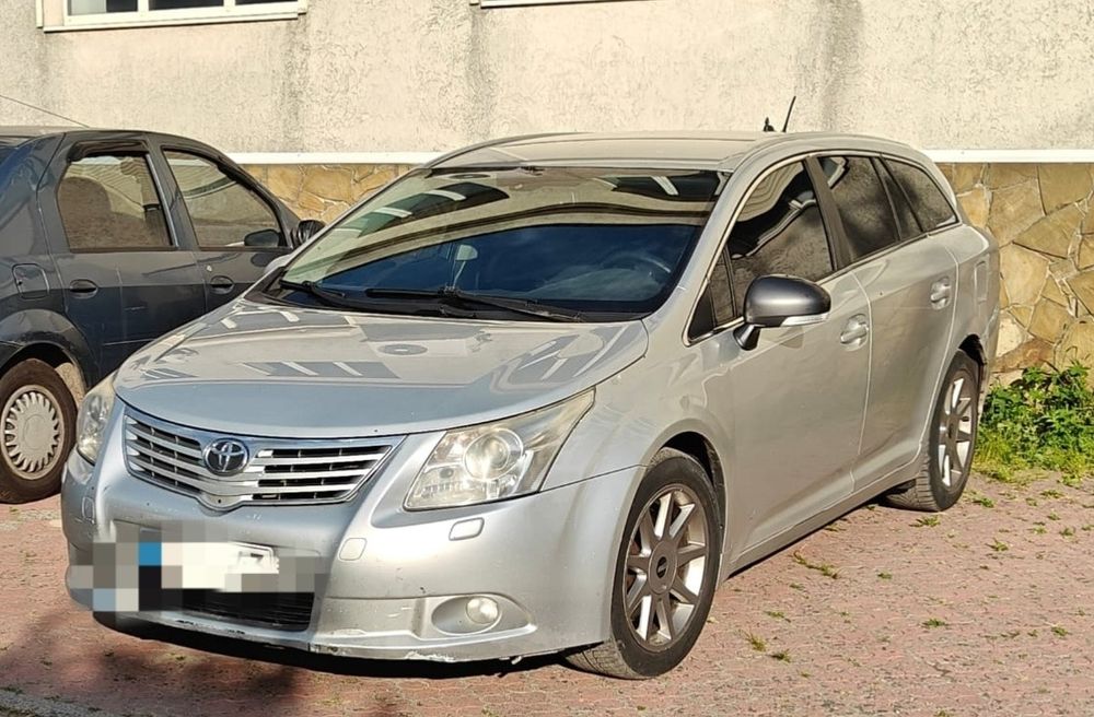 Toyota Avensis T27 універсал 2.2 D-4D  автомат, 2010