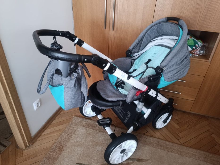 Wózek dziecięcy 3w1 (Gondola + Spacerówka + Fotelik)
