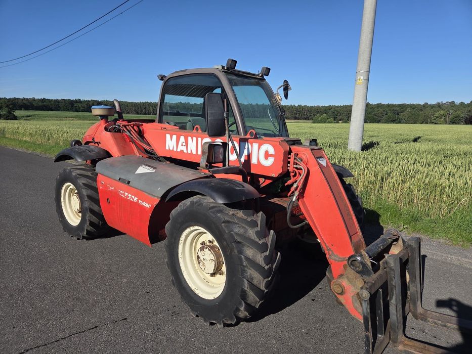 Ładowarka teleskopowa Manitou 526