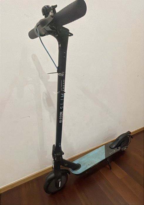 Trotinete Elétrica OLSSON Fresh Slim (250 W - Autonomia: 18 Km