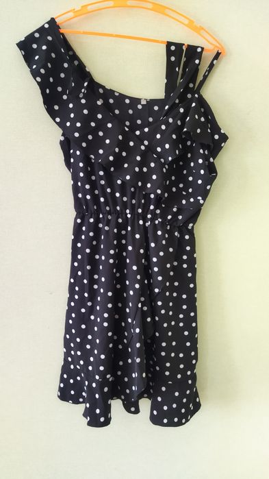 Літня сукня в горошок