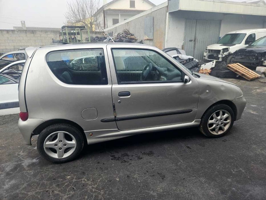 Fiat Seiscento 2001 para peças