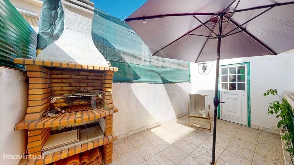 T2 em Queluz c/Terraço