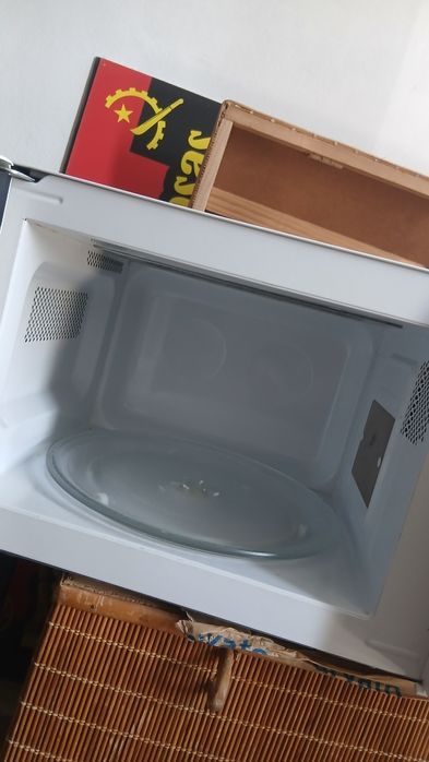 Micro-ondas usado mas como novo