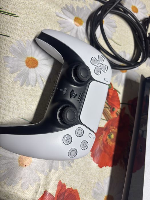 Playstation 5 slim 2 comandos